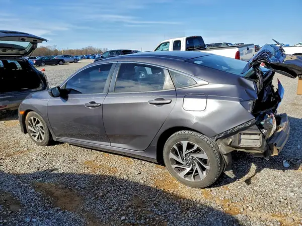 19XFC2F79GE083639 2016 HONDA CIVIC - Image 2