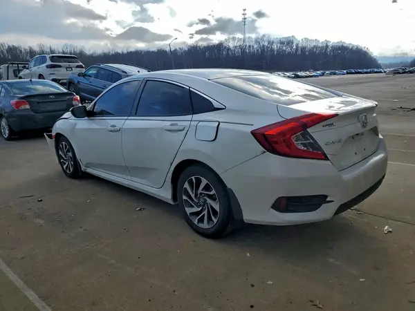 19XFC2F79GE093118 2016 HONDA CIVIC - Image 2