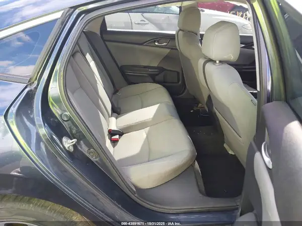19XFC2F79GE095130 2016 HONDA CIVIC - Image 8