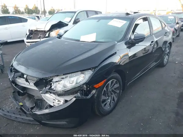 19XFC2F79GE216674 2016 HONDA CIVIC - Image 2