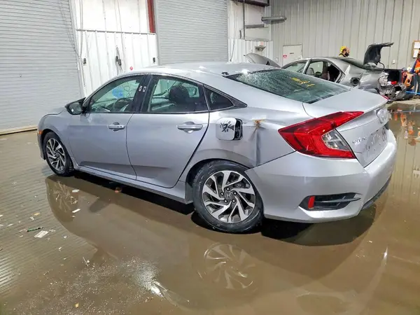 19XFC2F79GE220367 2016 HONDA CIVIC - Image 2