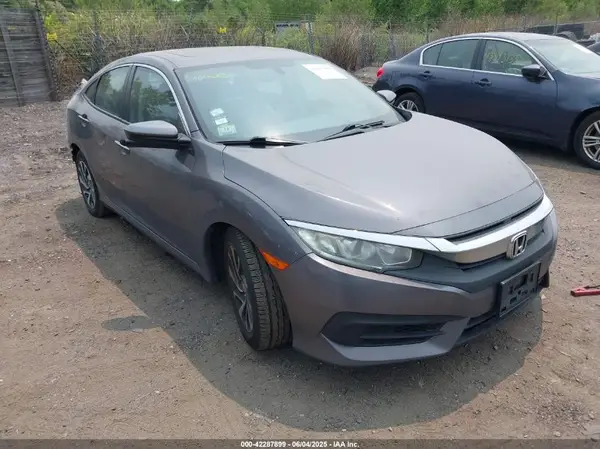 19XFC2F79GE220952 2016 HONDA CIVIC - Image 1