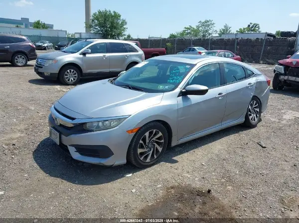 19XFC2F79GE240957 2016 HONDA CIVIC - Image 2