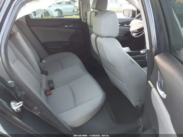 19XFC2F79GE241834 2016 HONDA CIVIC - Image 8