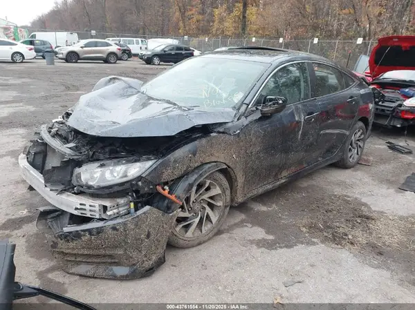 19XFC2F79GE245687 2016 HONDA CIVIC - Image 2