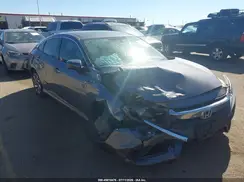19XFC2F79HE007419 2017 HONDA CIVIC