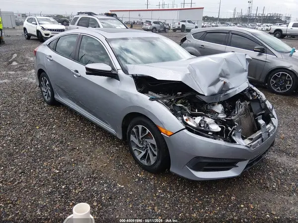 19XFC2F79HE008392 2017 HONDA CIVIC - Image 1