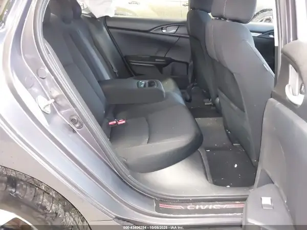 19XFC2F79HE016041 2017 HONDA CIVIC - Image 8