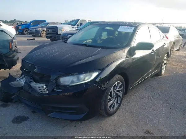 19XFC2F79HE016749 2017 HONDA CIVIC - Image 2
