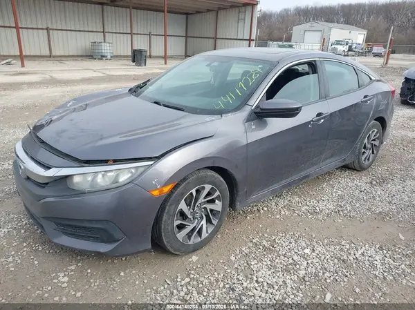 19XFC2F79HE018453 2017 HONDA CIVIC - Image 2