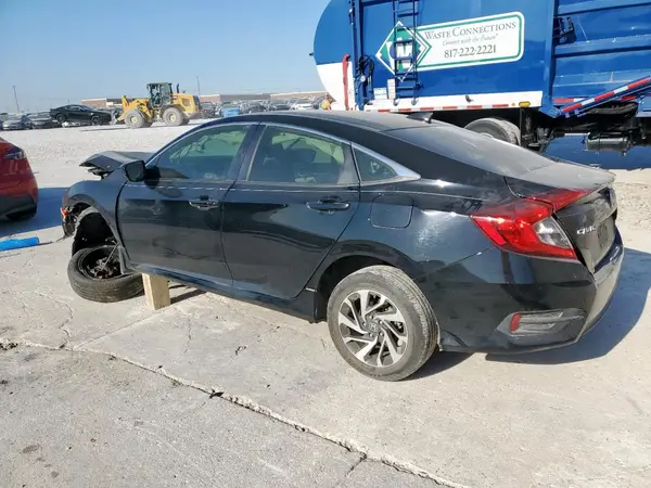 19XFC2F79HE033633 2017 HONDA CIVIC - Image 2