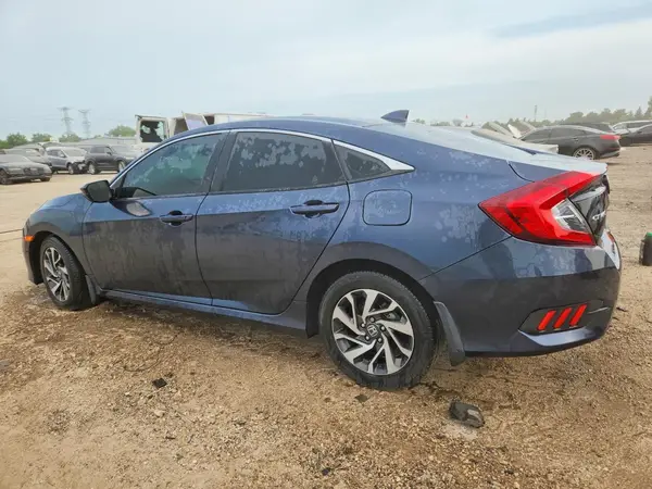 19XFC2F79HE034300 2017 HONDA CIVIC - Image 2