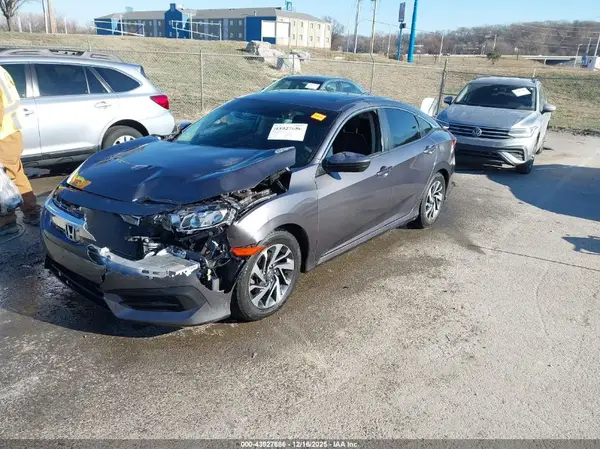 19XFC2F79HE051291 2017 HONDA CIVIC - Image 2