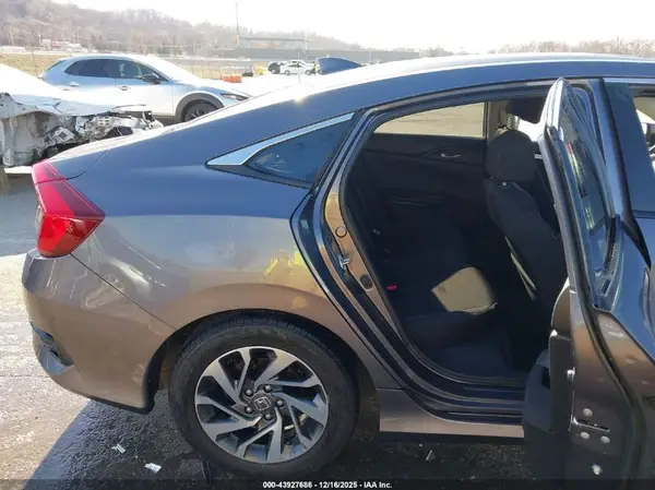 19XFC2F79HE051291 2017 HONDA CIVIC - Image 8