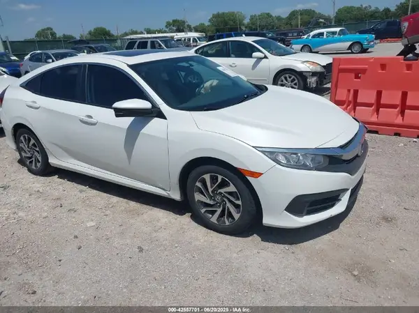 19XFC2F79HE054546 2017 HONDA CIVIC - Image 1