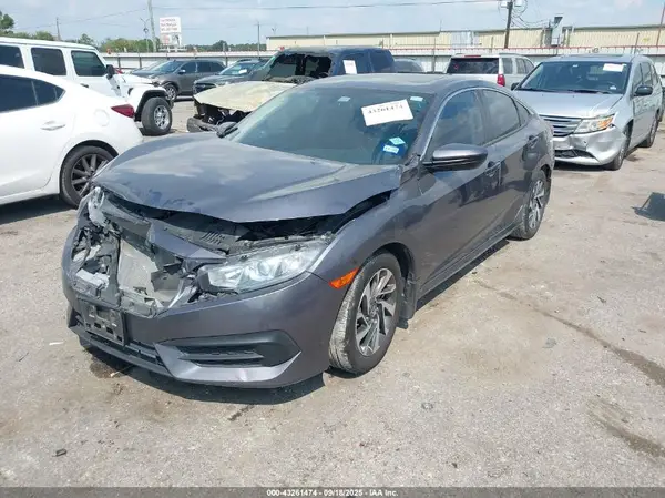 19XFC2F79HE058175 2017 HONDA CIVIC - Image 2