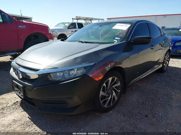 19XFC2F79HE060699 2017 HONDA CIVIC - Image 2