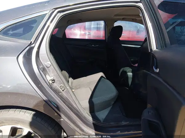 19XFC2F79HE060699 2017 HONDA CIVIC - Image 8