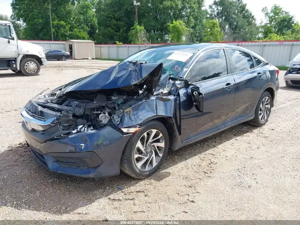 19XFC2F79HE081066 2017 HONDA CIVIC - Image 2