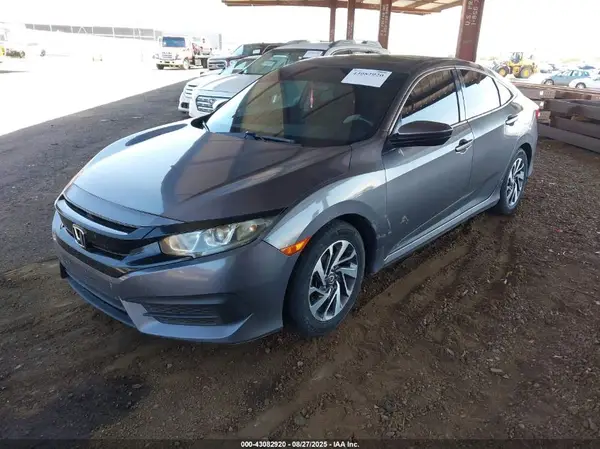 19XFC2F79HE202355 2017 HONDA CIVIC - Image 2