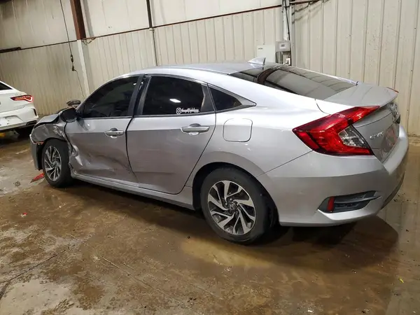 19XFC2F79HE205370 2017 HONDA CIVIC - Image 2