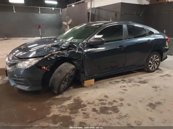 19XFC2F79HE208558 2017 HONDA CIVIC - Image 2