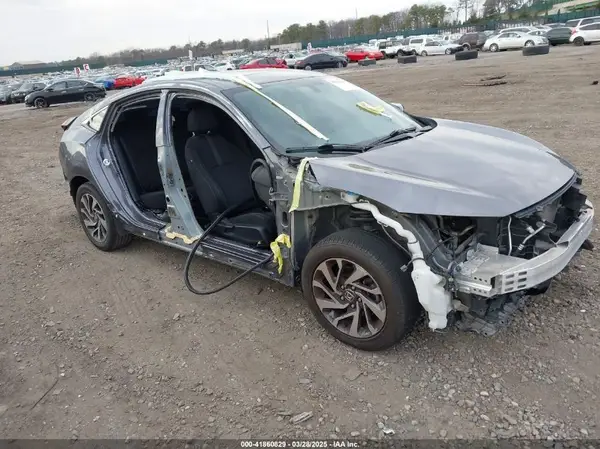 19XFC2F79JE007989 2018 HONDA CIVIC - Image 1