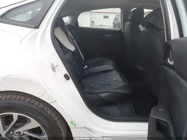 19XFC2F79JE010729 2018 HONDA CIVIC - Image 8