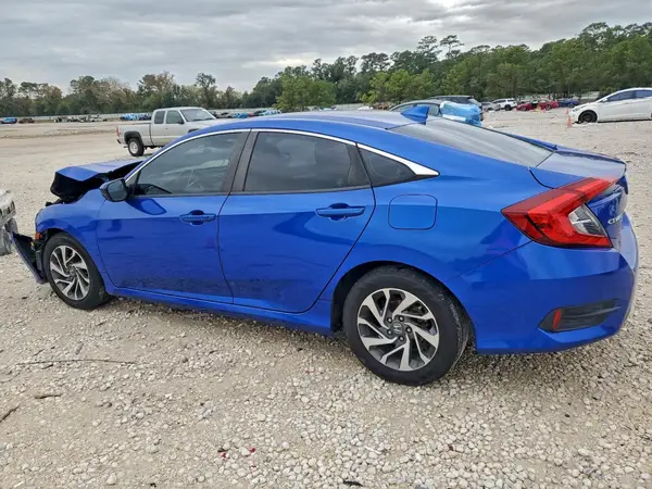19XFC2F79JE012612 2018 HONDA CIVIC - Image 2