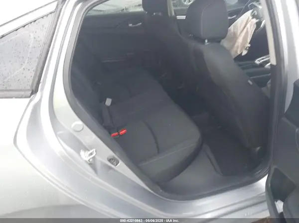 19XFC2F79JE013842 2018 HONDA CIVIC - Image 8