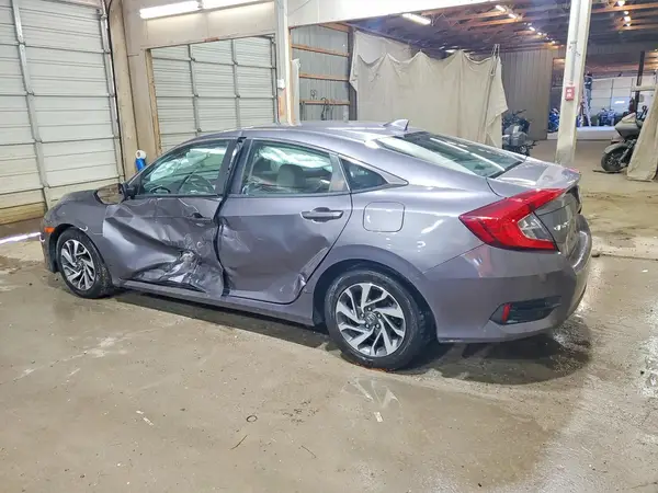 19XFC2F79JE014540 2018 HONDA CIVIC - Image 2