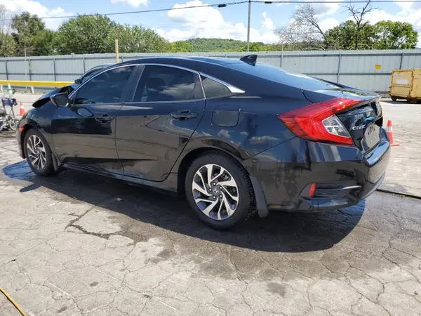 19XFC2F79JE016708 2018 HONDA CIVIC - Image 2
