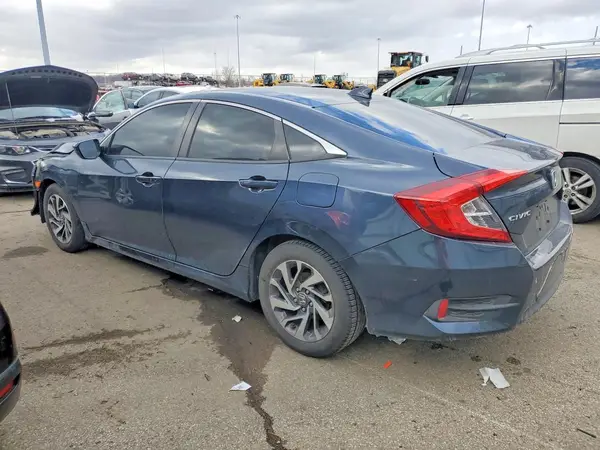 19XFC2F79JE017597 2018 HONDA CIVIC - Image 2