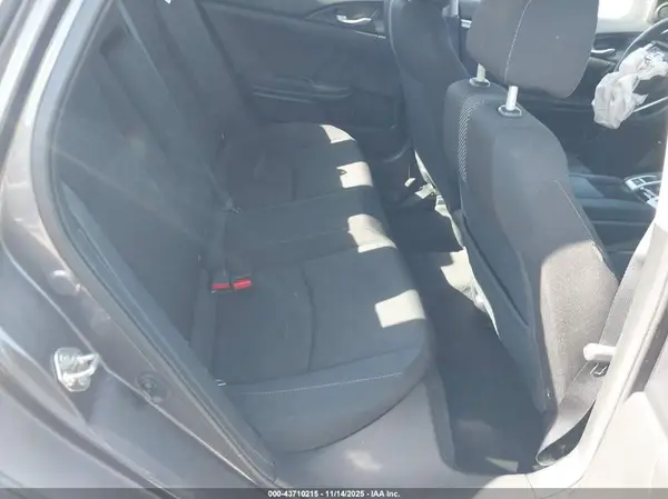 19XFC2F79JE025554 2018 HONDA CIVIC - Image 8