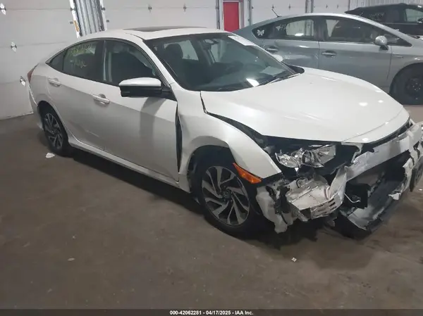 19XFC2F79JE028597 2018 HONDA CIVIC - Image 1