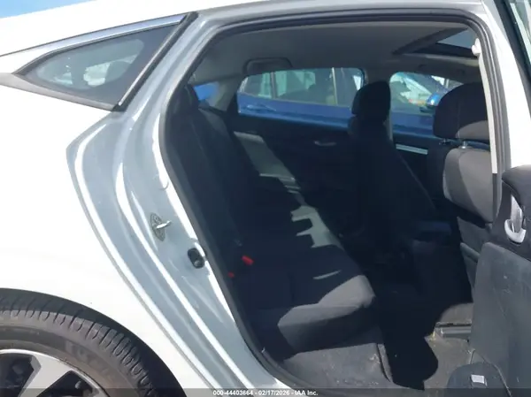 19XFC2F79JE034335 2018 HONDA CIVIC - Image 8