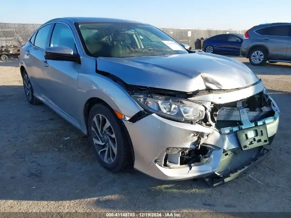 19XFC2F79JE034433 2018 HONDA CIVIC - Image 1