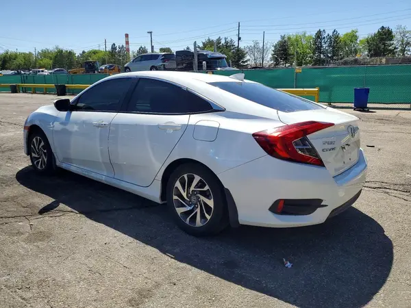 19XFC2F79JE037316 2018 HONDA CIVIC - Image 2