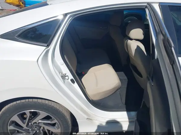 19XFC2F79JE203382 2018 HONDA CIVIC - Image 8
