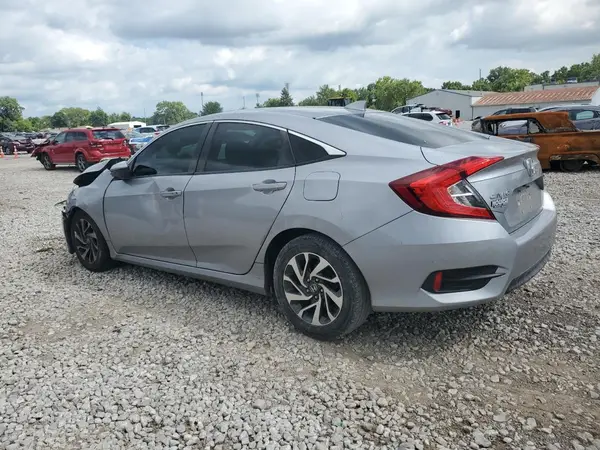 19XFC2F79JE205763 2018 HONDA CIVIC - Image 2