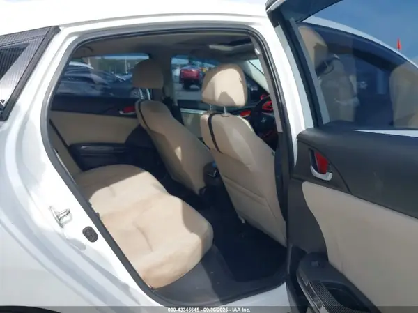 19XFC2F79JE206136 2018 HONDA CIVIC - Image 8