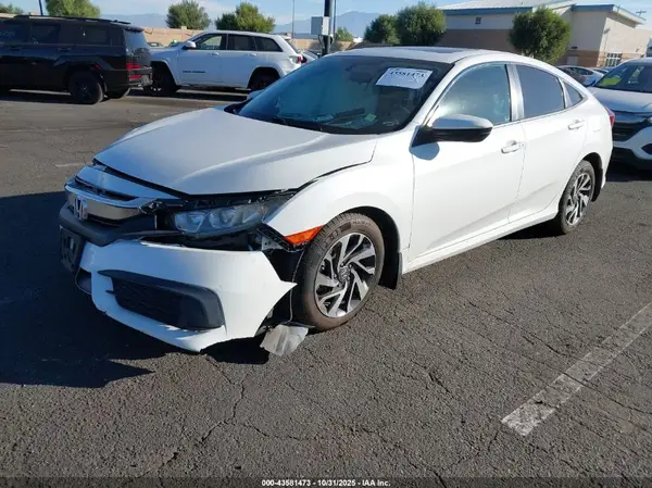 19XFC2F79JE207092 2018 HONDA CIVIC - Image 2