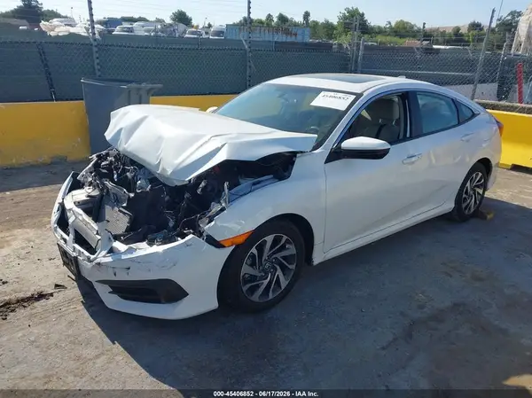 19XFC2F79JE209263 2018 HONDA CIVIC - Image 2