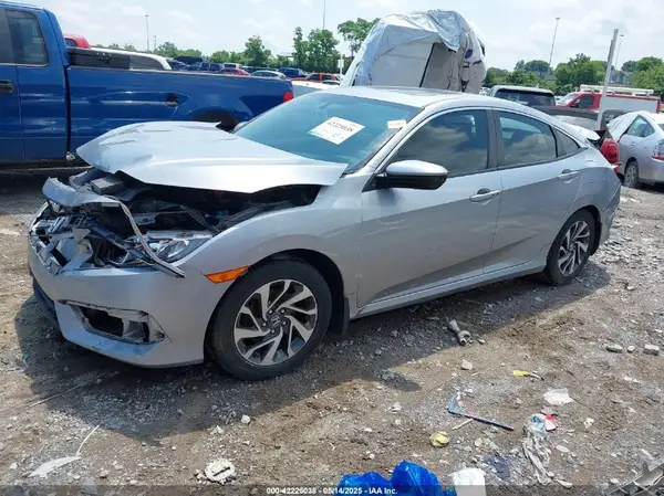 19XFC2F7XGE004768 2016 HONDA CIVIC - Image 2