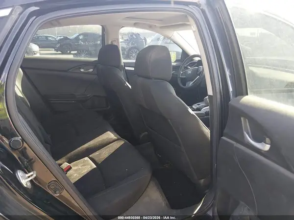 19XFC2F7XGE009954 2016 HONDA CIVIC - Image 8