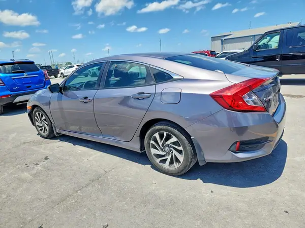 19XFC2F7XGE011638 2016 HONDA CIVIC - Image 2