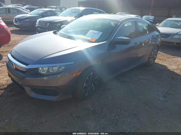 19XFC2F7XGE011977 2016 HONDA CIVIC - Image 2