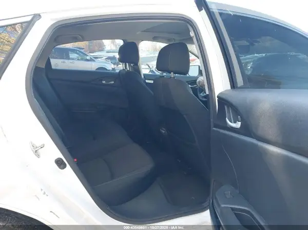 19XFC2F7XGE013566 2016 HONDA CIVIC - Image 8