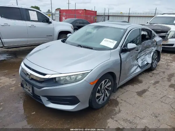 19XFC2F7XGE014300 2016 HONDA CIVIC - Image 2