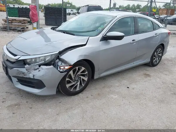 19XFC2F7XGE023014 2016 HONDA CIVIC - Image 2
